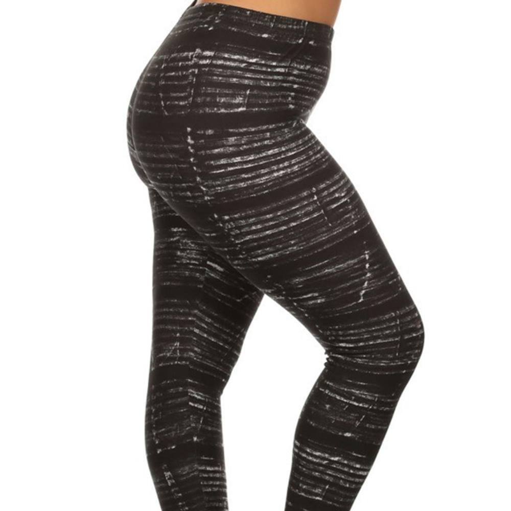 Distressed Chalk Super Soft Leggings